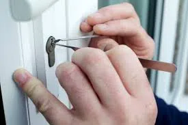 Royal Locksmith Store St Petersburg, FL 727-264-5345 - emergency-lockout